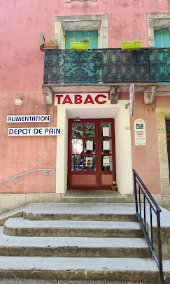 Le commerce Chez Camille, place du Terral